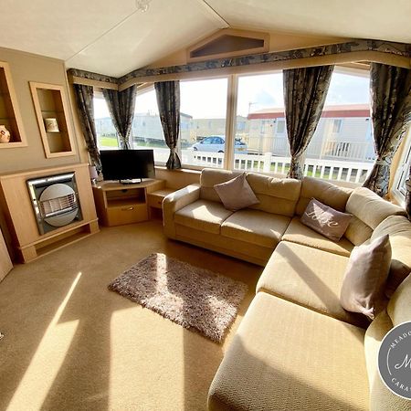 Palm Grove 132 - Pet Friendly, Wifi, Central Heating, Close To Shops And Beach - Meadow Lakes Caravan & Lodge Hire 查珀尔圣伦纳兹 外观 照片
