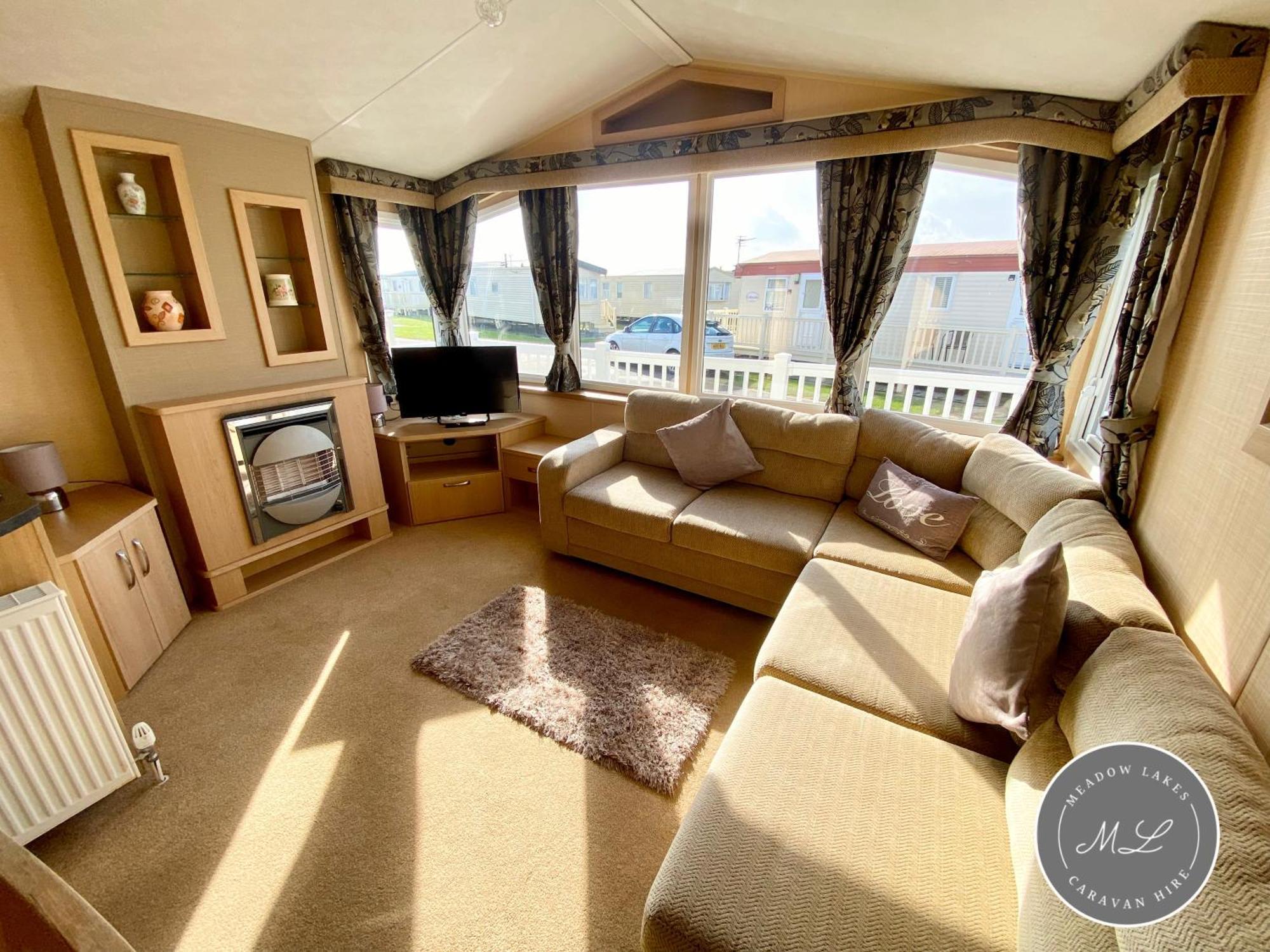 Palm Grove 132 - Pet Friendly, Wifi, Central Heating, Close To Shops And Beach - Meadow Lakes Caravan & Lodge Hire 查珀尔圣伦纳兹 外观 照片